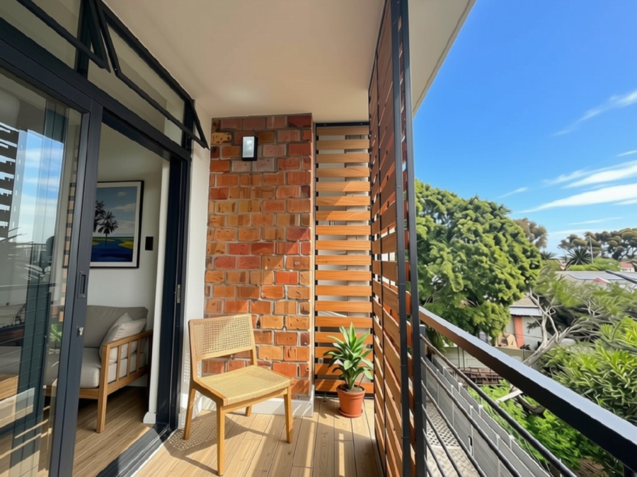 1 Bedroom Property for Sale in Table View Western Cape